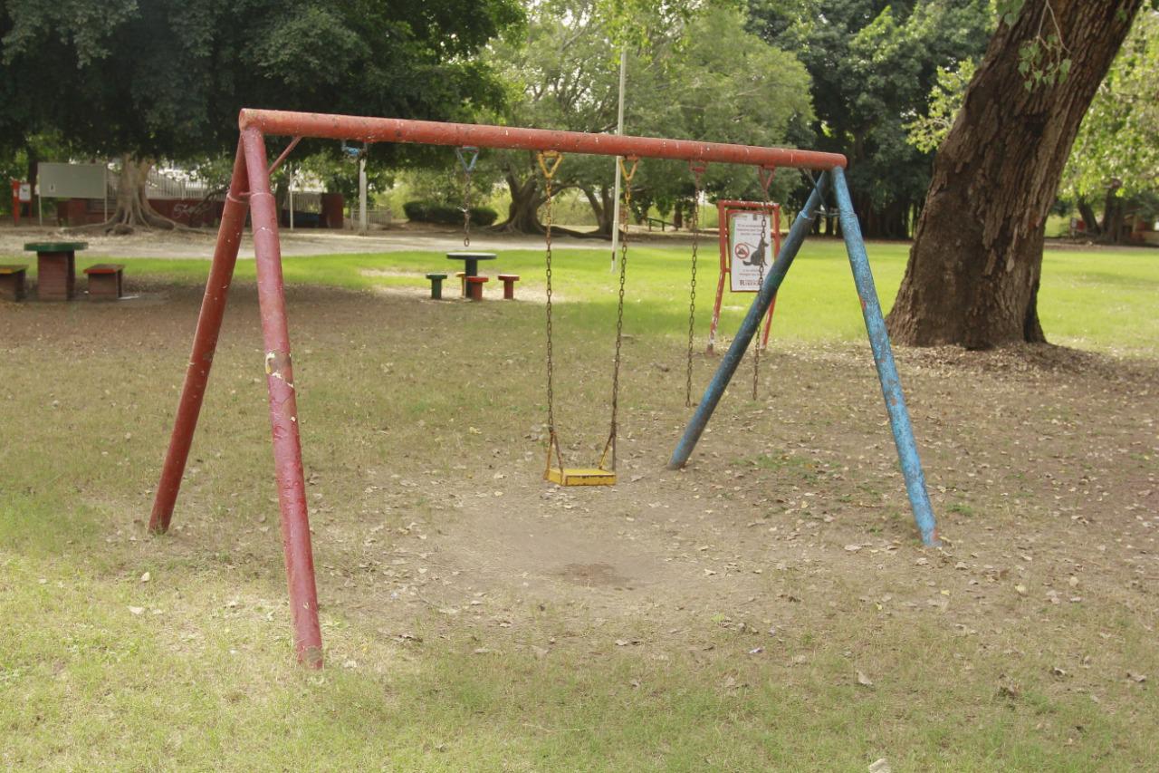 $!Mal olor, basura y daños en infraestructura; así se encuentra la Isla de Orabá en Culiacán