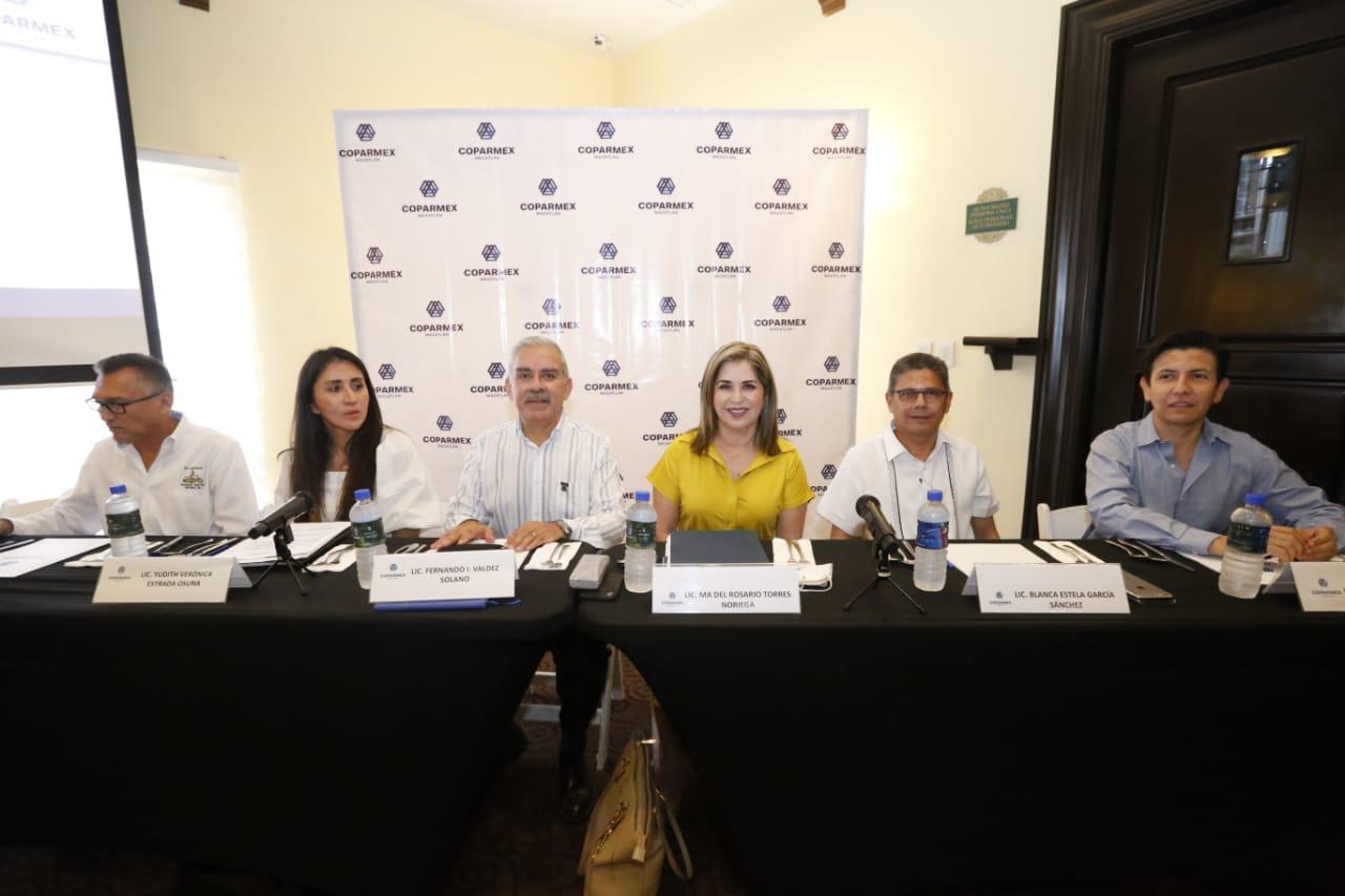 $!Sectur Sinaloa se compromete ante Coparmex Mazatlán a una mayor conectividad aérea