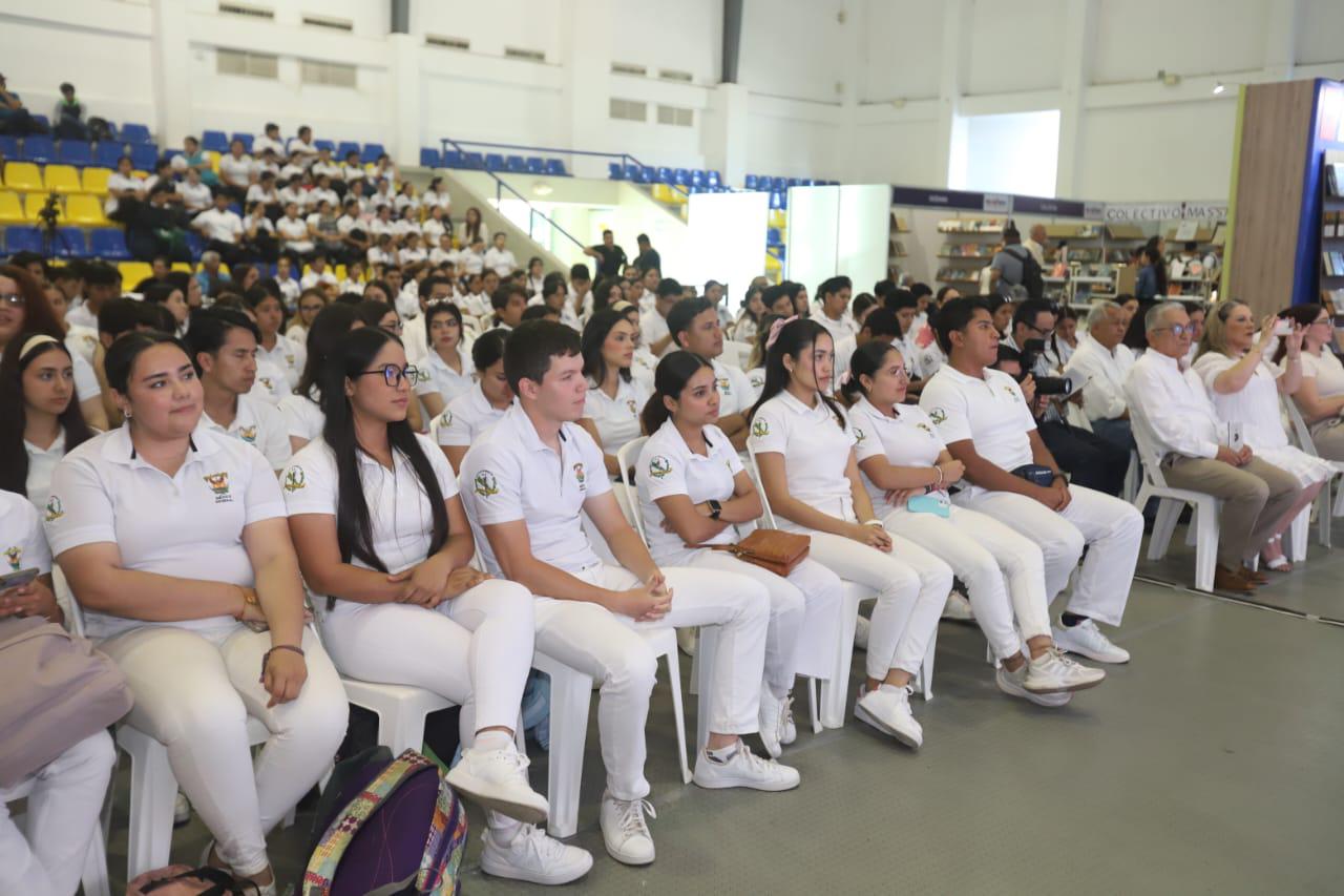 $!Los jovenes estudiantes tuvieron la oportunidad de asistir a la FeliUAS 2024.