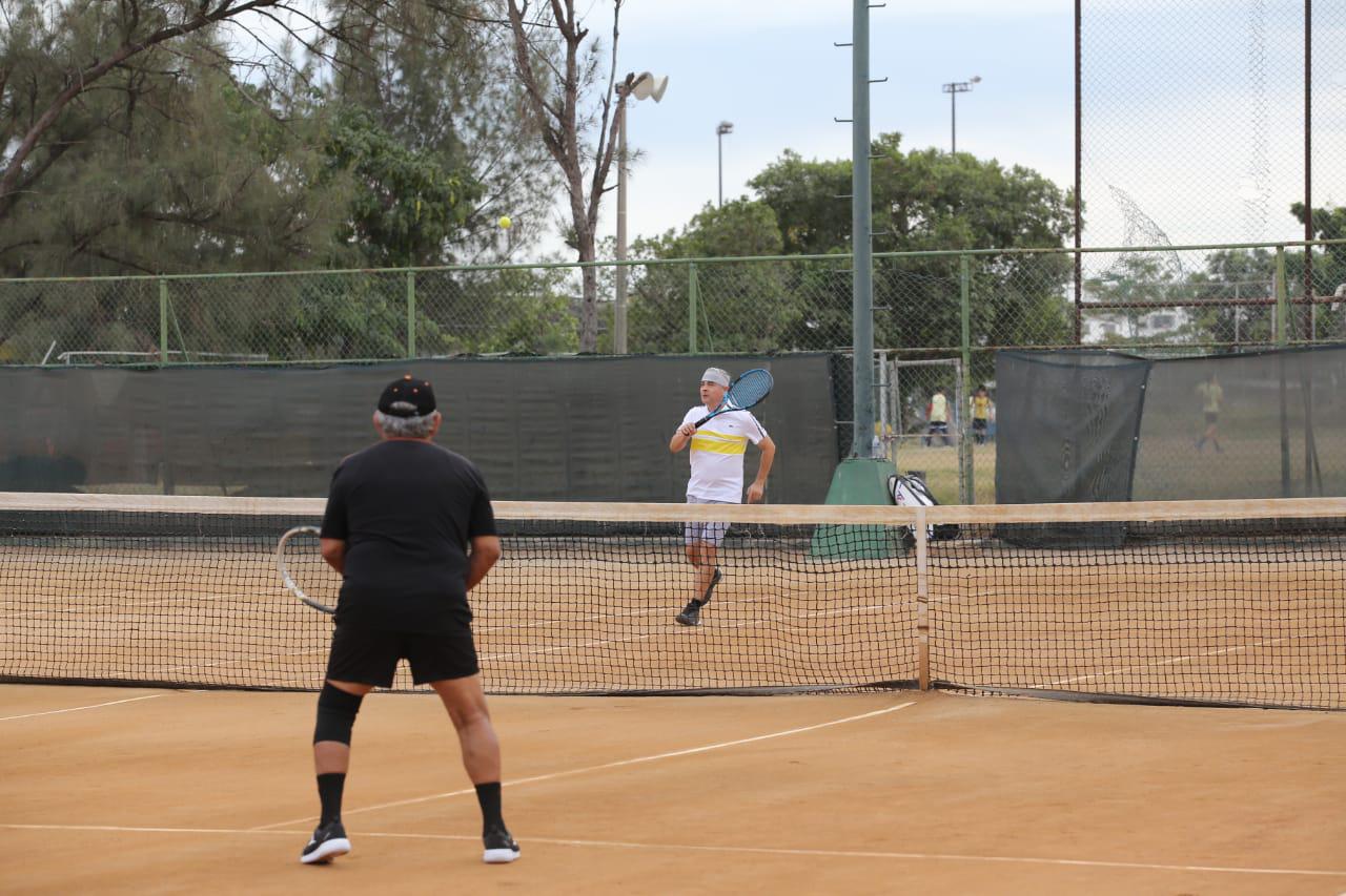 $!Surgen campeones en el Torneo de Tenis del Pavo 2021 del Club Muralla
