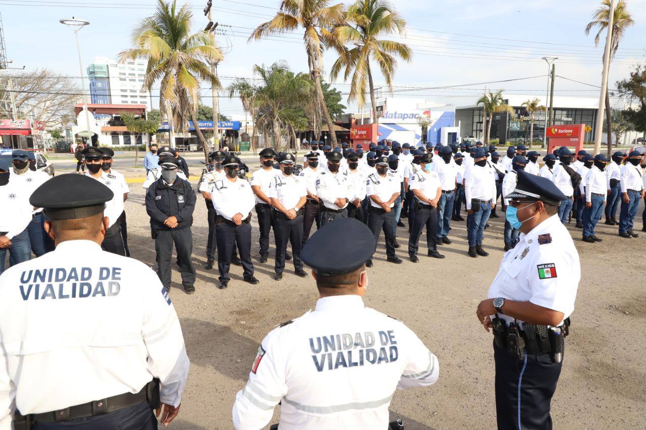 $!Turistas deben respetar medidas de sanidad y Bando de Policía en estas vacaciones SSPyTM