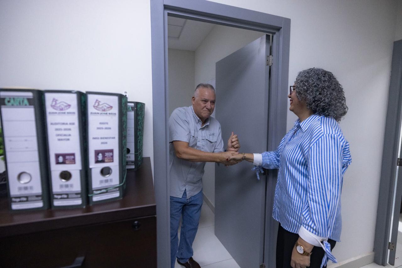 $!Gobernadora de Sinaloa visita Juan José Ríos y festeja por segundo aniversario municipal