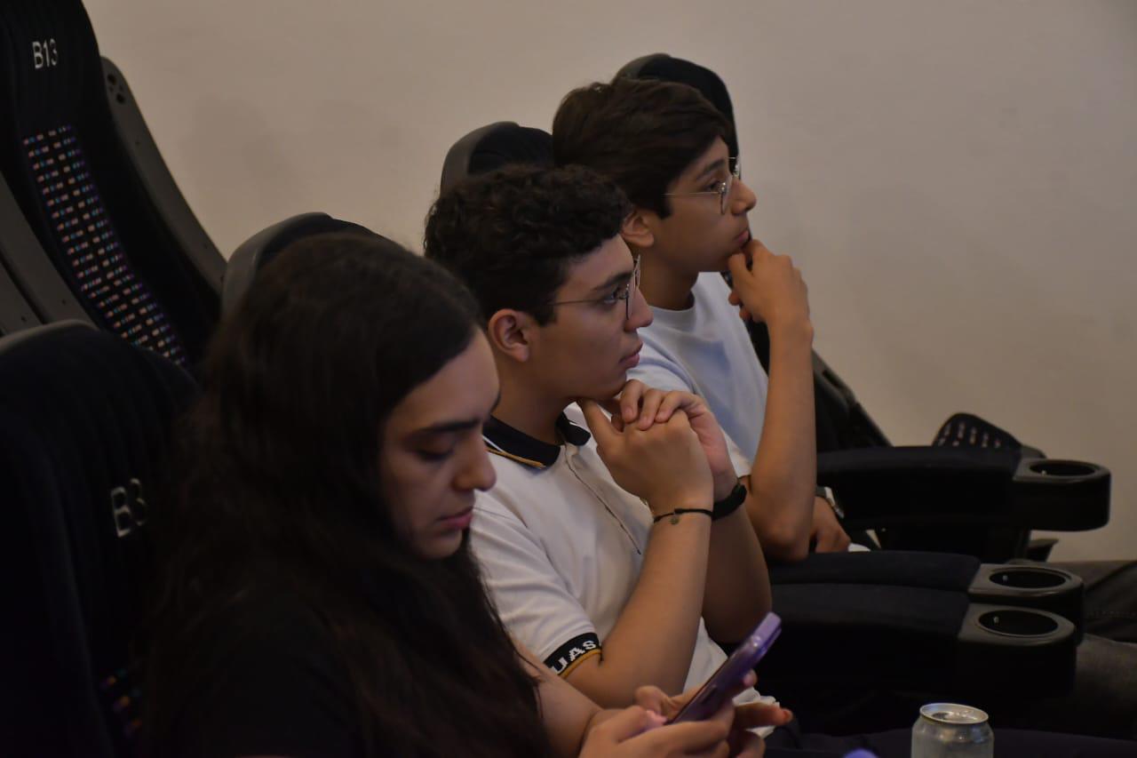 $!‘Vivimos una democracia sin demócratas’, advierte politólogo en clase de la Casa del Maquío