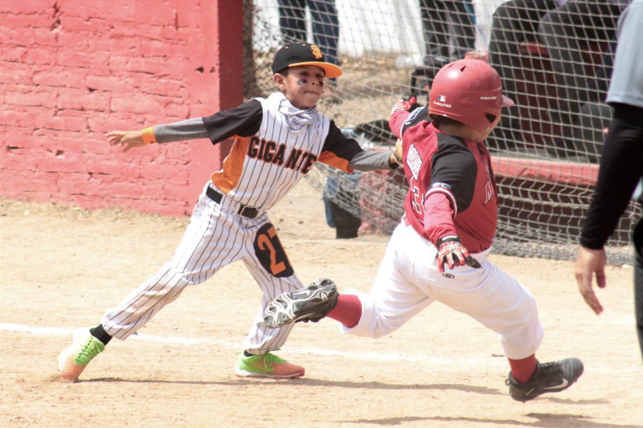 $!Cerveceros-Sonora inicia apaleando en el Mazatlán Baseball Tournament