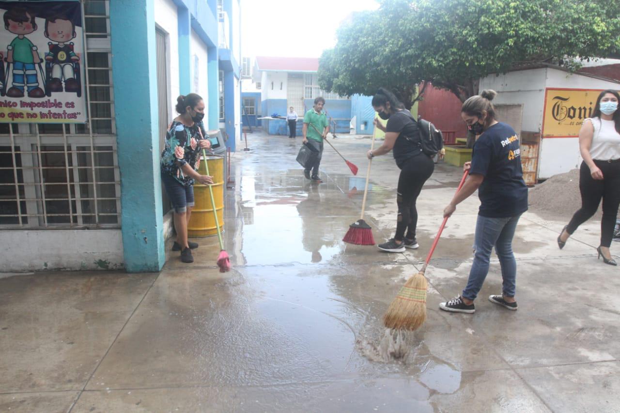 $!Redpetroil rehabilitará seis primarias públicas en Mazatlán; comienza en la ‘Chamizal’, de la Colonia Reforma