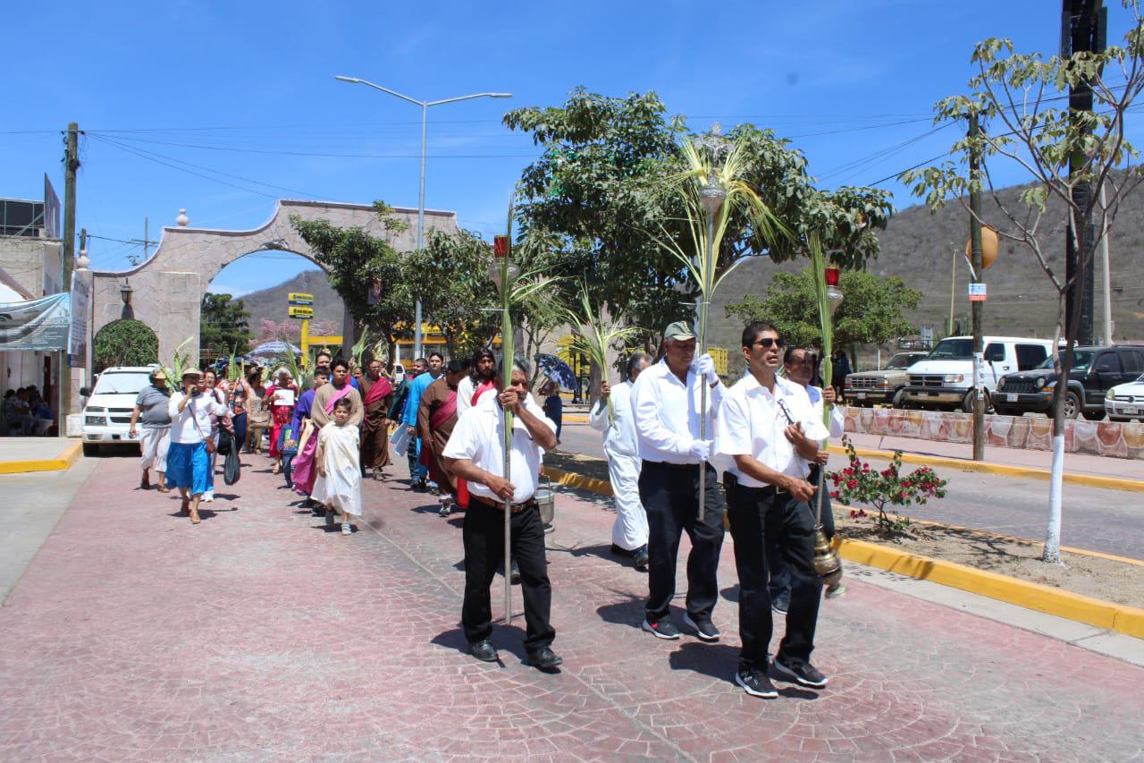 $!Evocan la entrada de Cristo a Jerusalén en el Santuario de Rosario