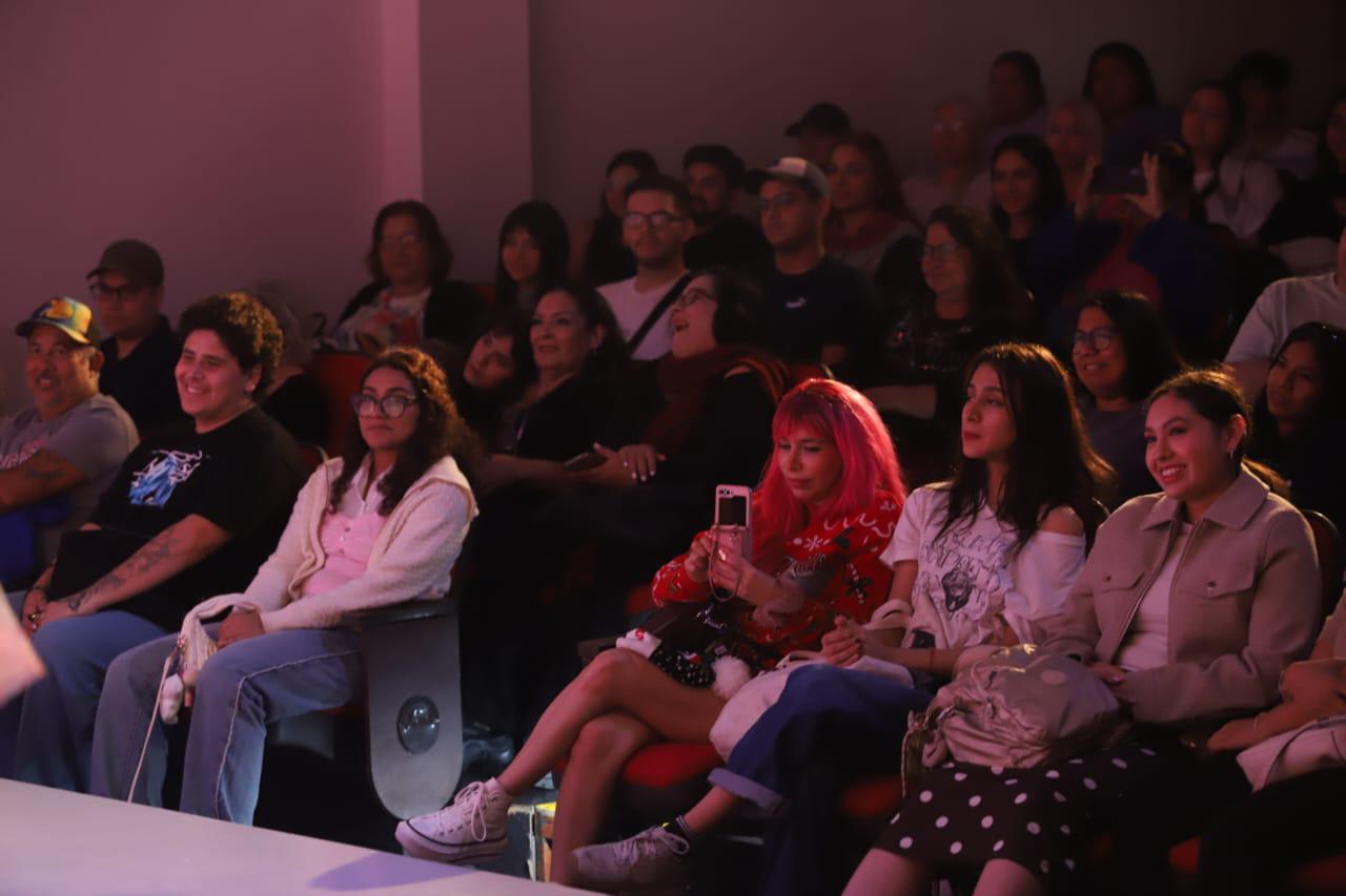 $!‘Muñecos de Aparador” desata risas en Casa Haas