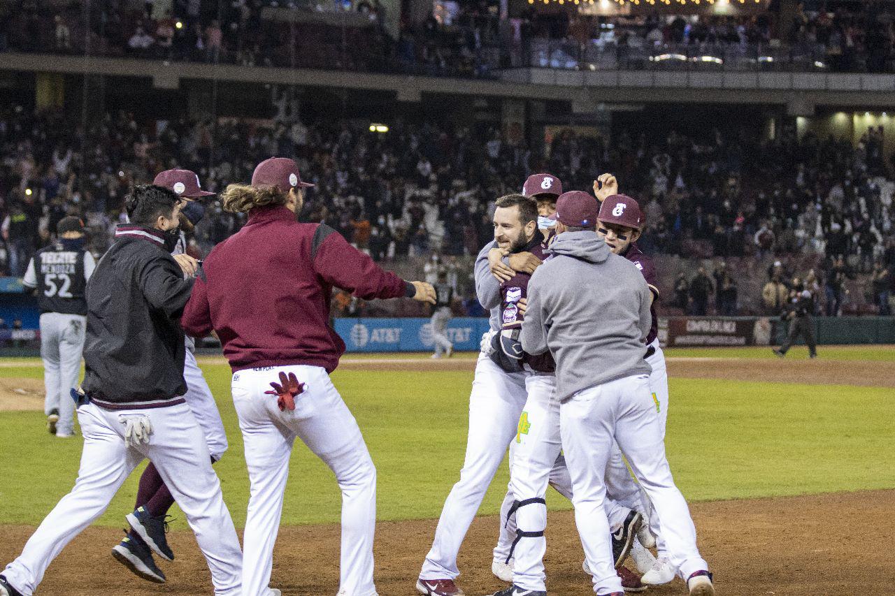 $!Michael Wing regresa a Tomateros de Culiacán