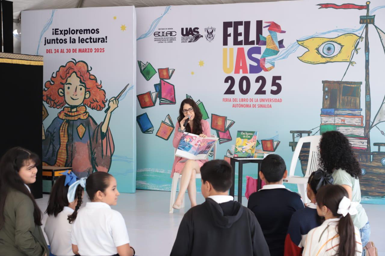 $!La autora expresó que le gusta mucho compartir sus historias con los niños, ya que le gusta conectar con ellos.
