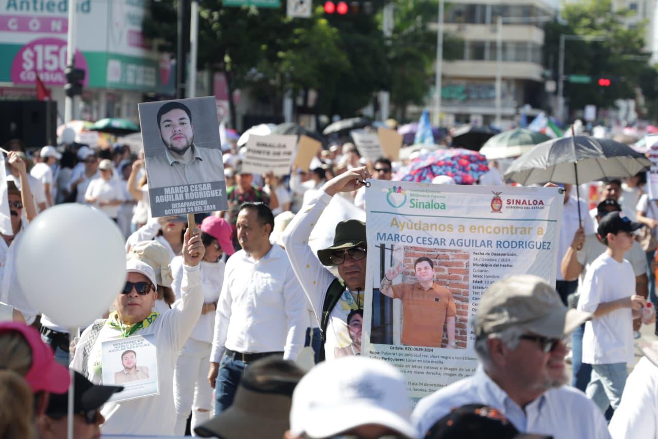 $!Miles marchan por la paz en Culiacán a dos años de la crisis de seguridad
