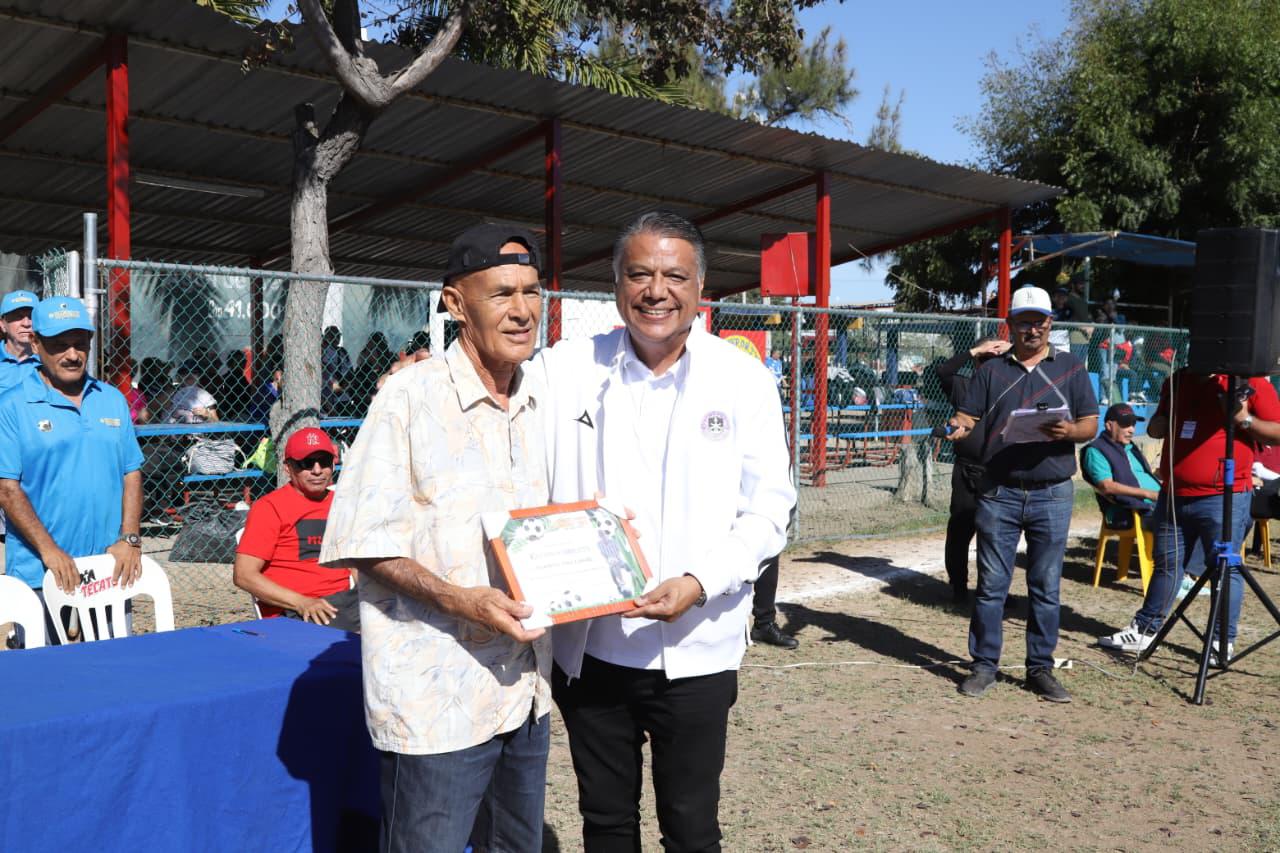 $!Mazatlán inaugura el Torneo de la Amistad 2026 con 28 equipos veteranos de todo el país