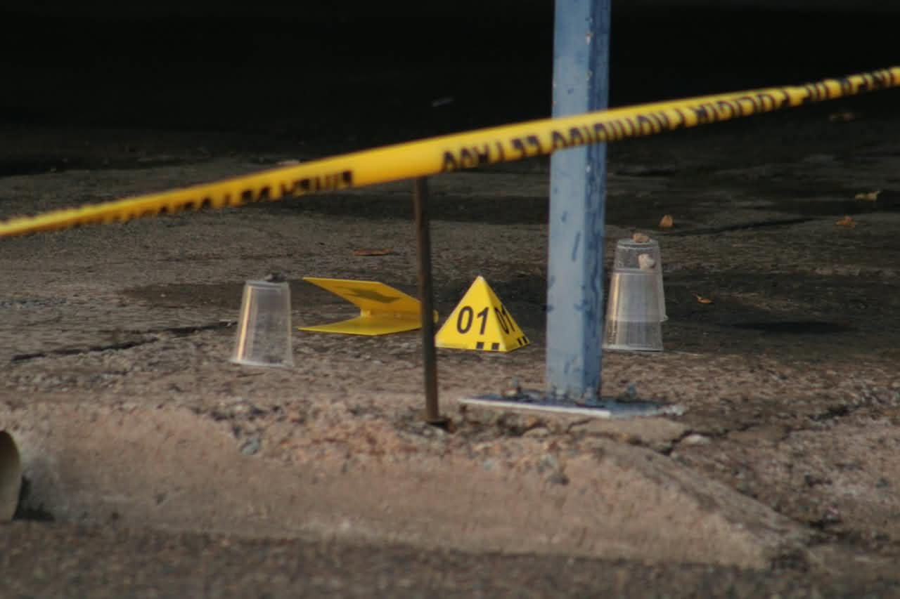 $!Balean un autolavado en la colonia Miguel Hidalgo, en Culiacán