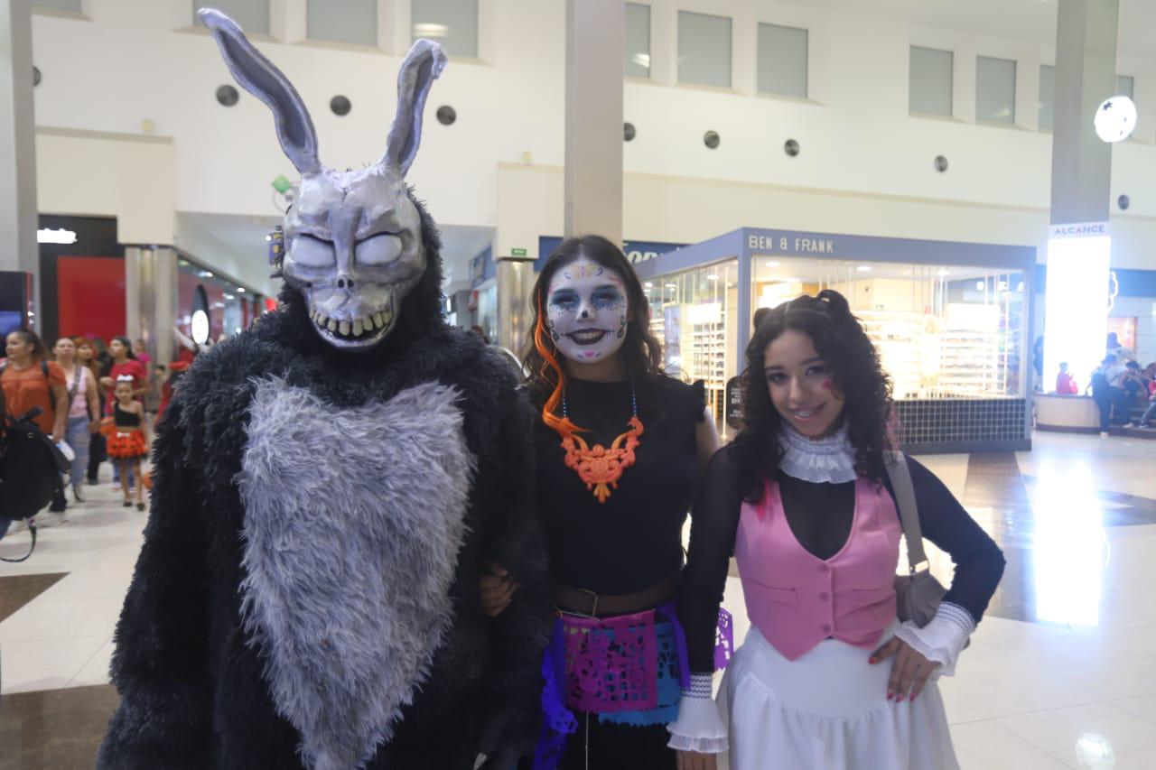 $!Monstruos y fantasmas disfrutan de un divertido Halloween en Mazatlán