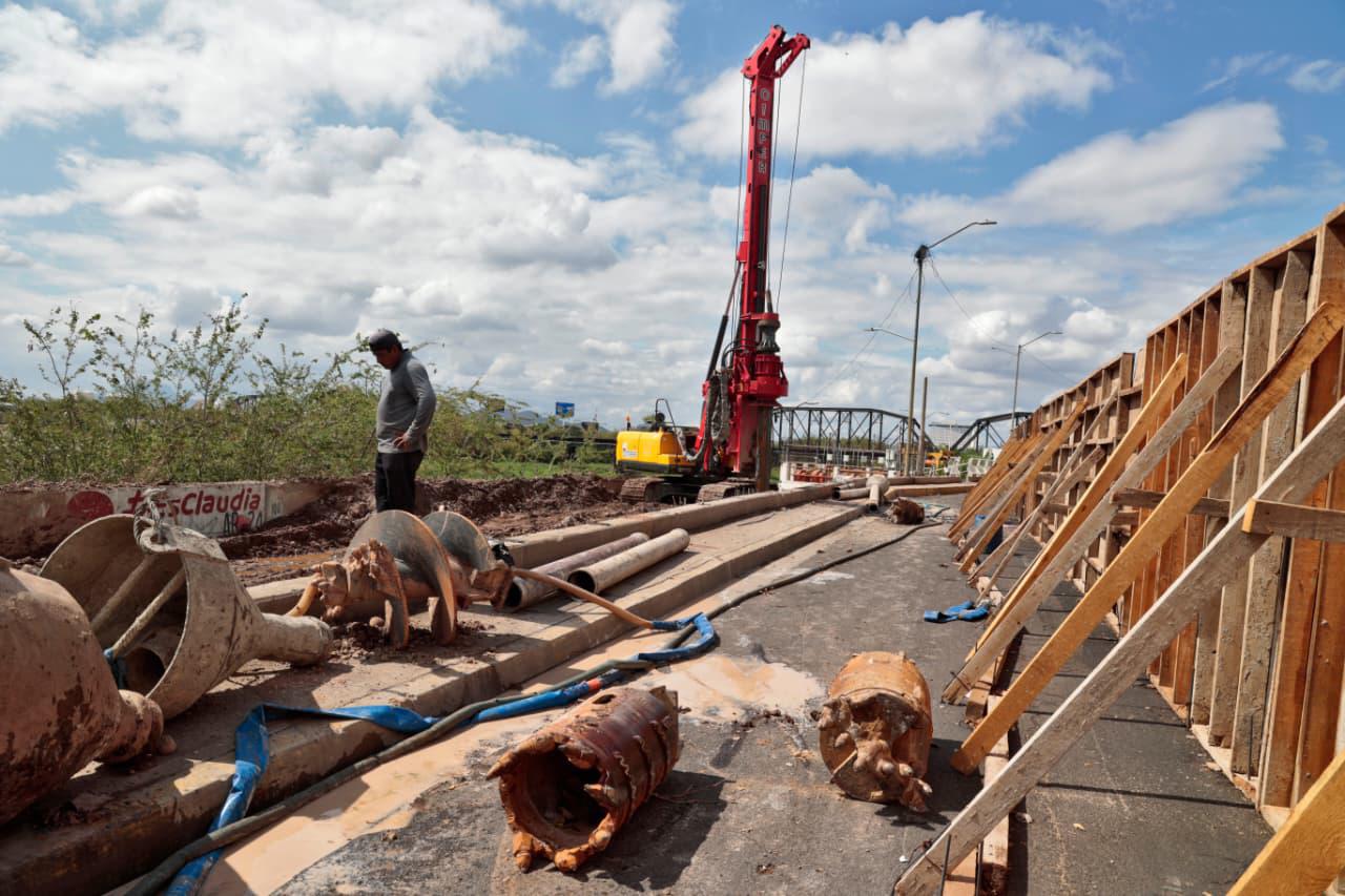 $!El Gobierno de Sinaloa anuncia que acelerarán trabajos de construcción del nuevo puente.