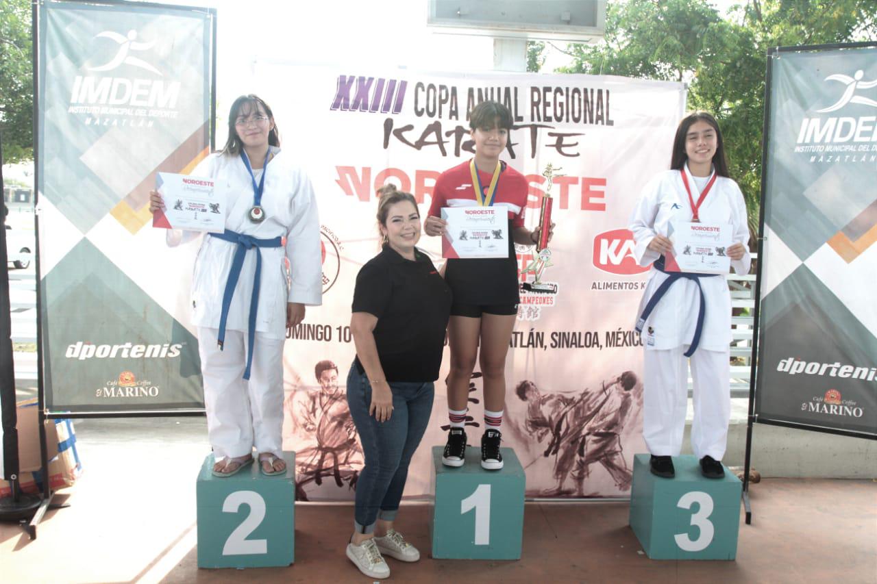 $!Jesús Moreno es el campeón absoluto de la Copa Anual Regional de Karate Noroeste