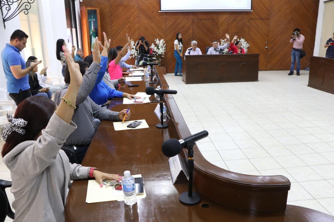 $!Facultan al Alcalde de Mazatlán recibir donativos de lámparas led a nombre y representación del municipio de Mazatlán
