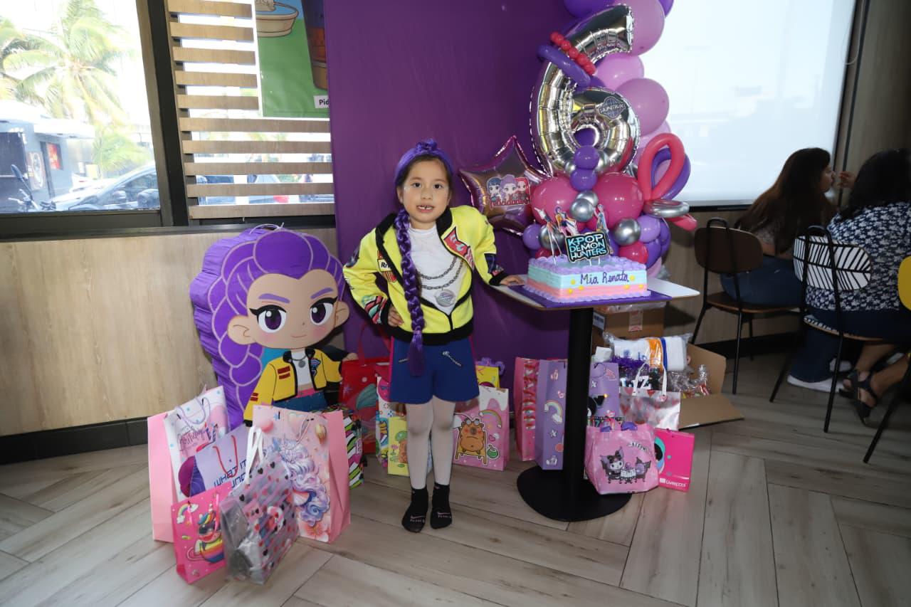 $!Mía Renata feliz en su cumpleaños.