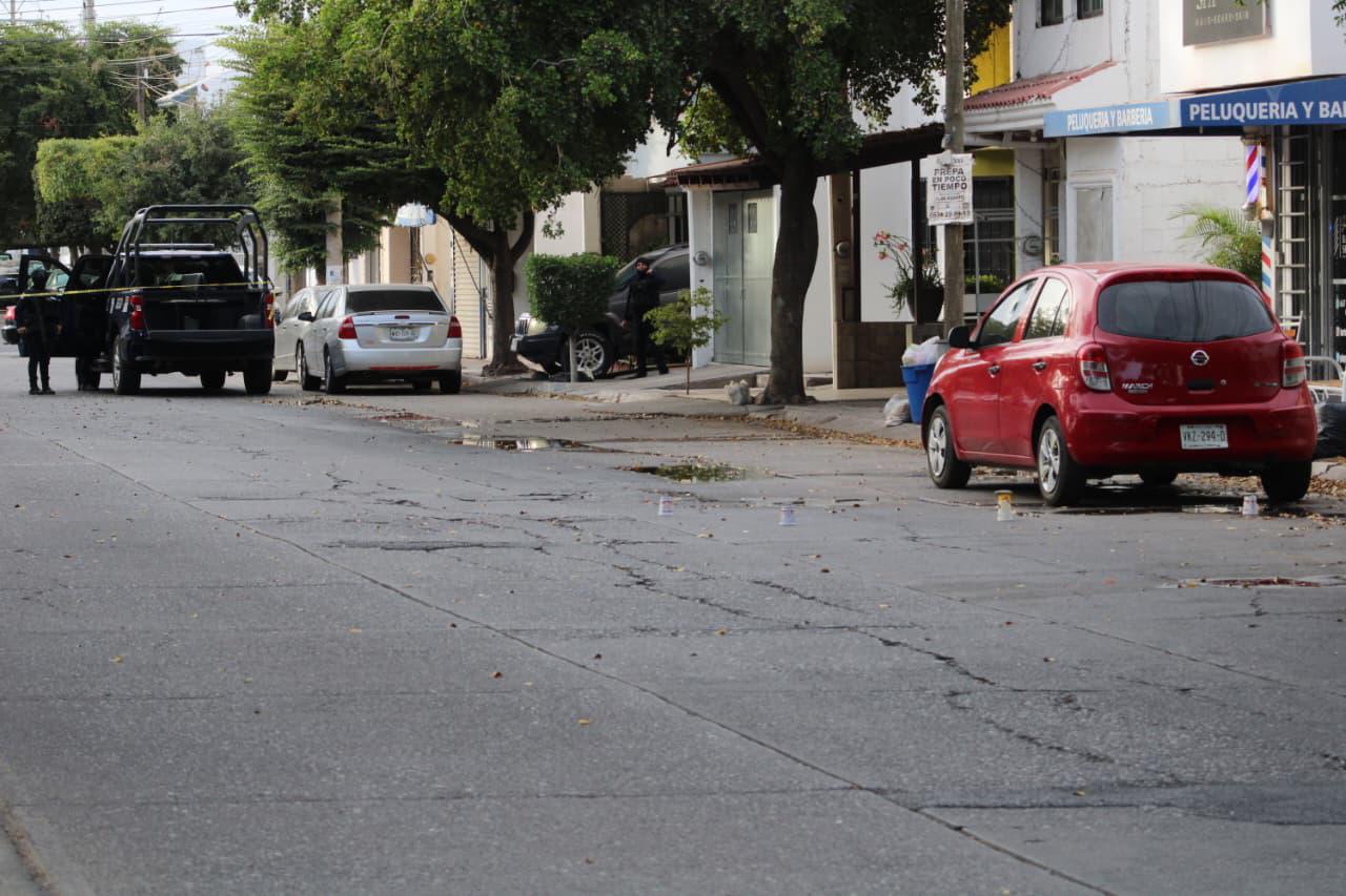 $!Asesinan a hombre dentro de un vehículo en Infonavit Solidaridad, en Culiacán