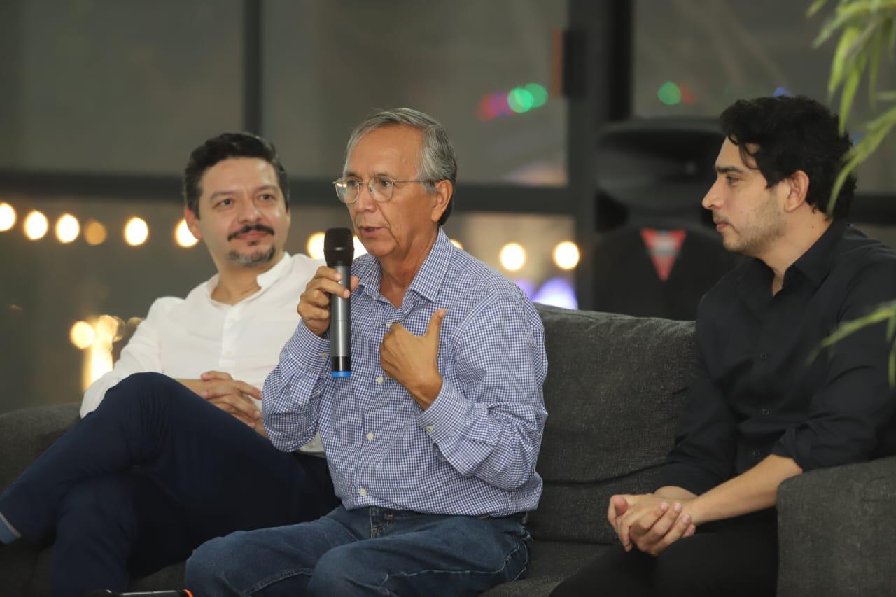 $!Exploran la identidad sinaloense a través de las páginas de ‘Sinaloa Milagro de Luz’