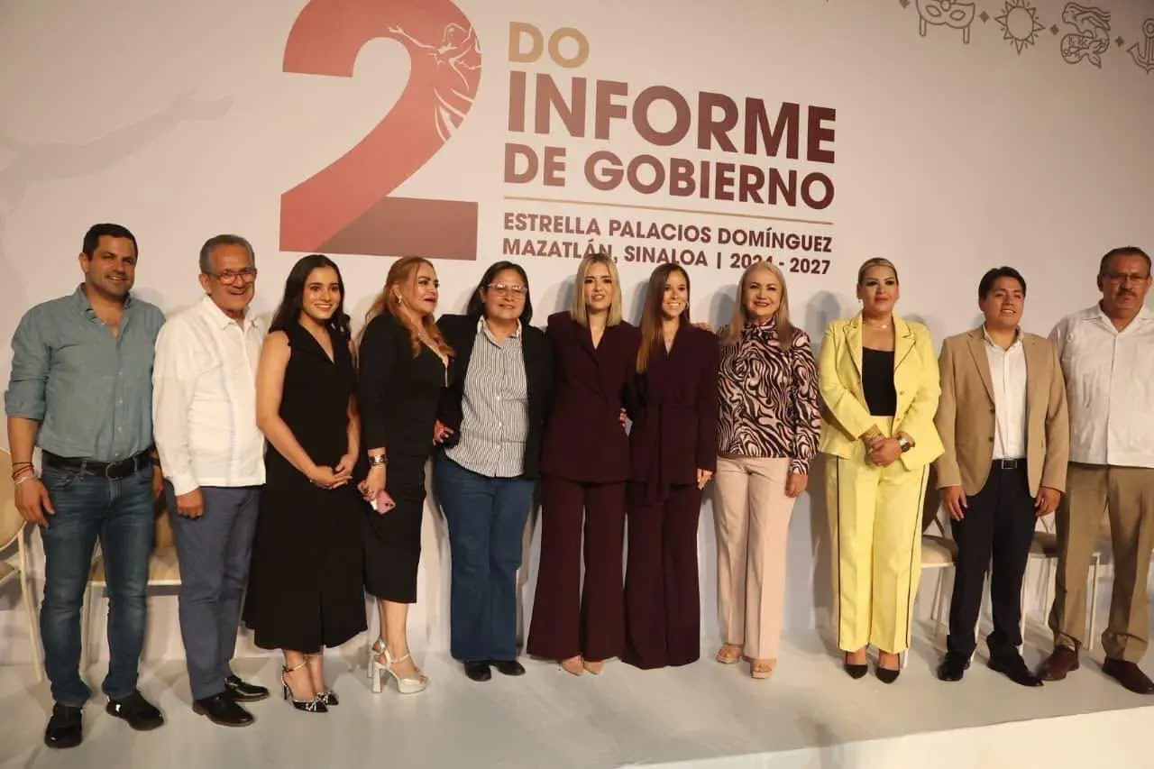 $!Estrella Palacios rinde su Segundo Informe de Gobierno y llama a la unidad en Mazatlán