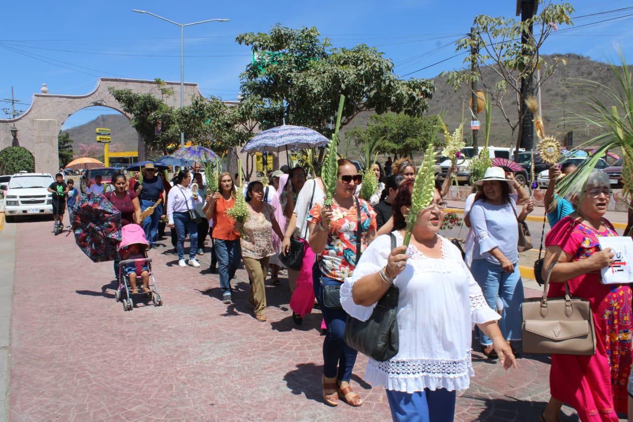 $!Evocan la entrada de Cristo a Jerusalén en el Santuario de Rosario