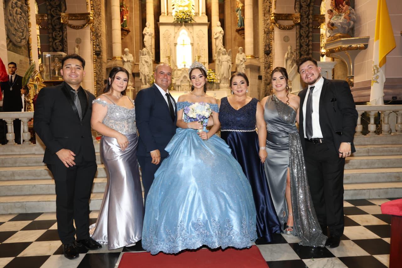 $!Martín Santiestebán, Nicole González, Adón González, Alexa Anayansi, Karla Cárdenas, Danna González y Alán Gutiérrez.