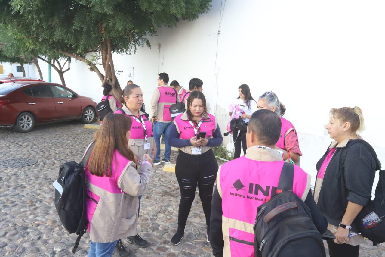 $!Escucha bien porque los Capacitadores-Asistentes del INE podrían tocar a tu puerta