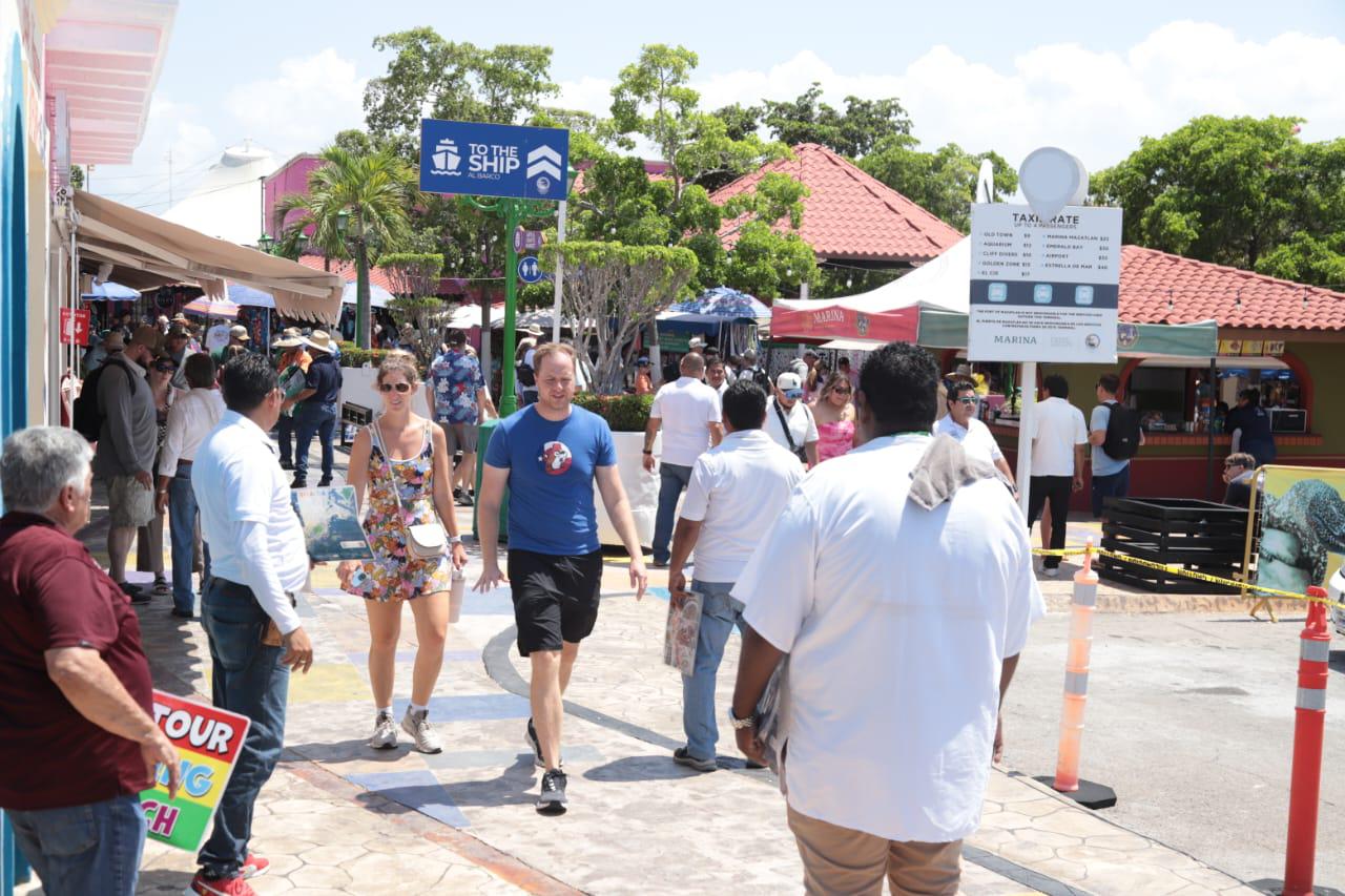 $!Llega a Mazatlán el crucero Carnival Panorama