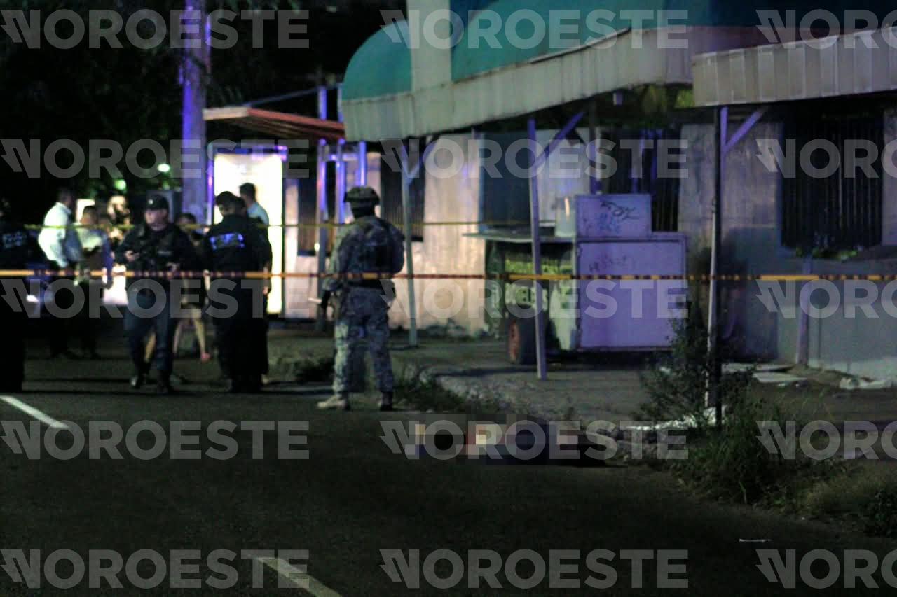 $!Dejan cuerpo maniatado y con huellas de violencia junto al Tec de Culiacán