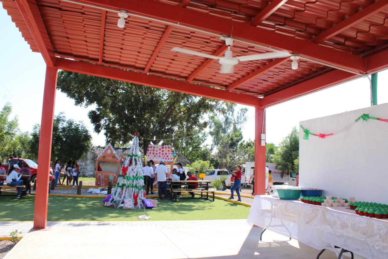 $!Inauguran parque comunitario en El Trébol, Escuinapa