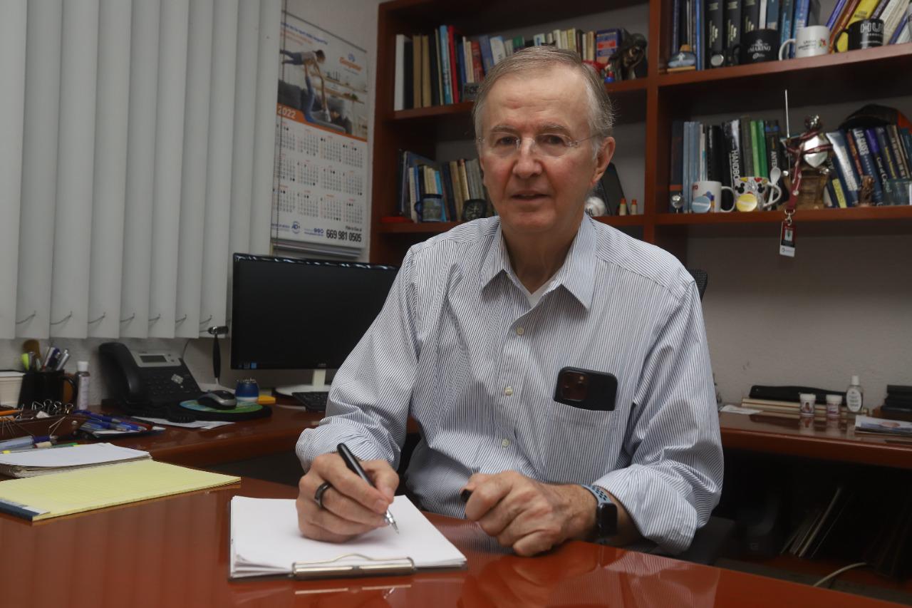 $!‘Si no creces, te mueres’, sugiere el empresario Rodolfo Madero Rodríguez