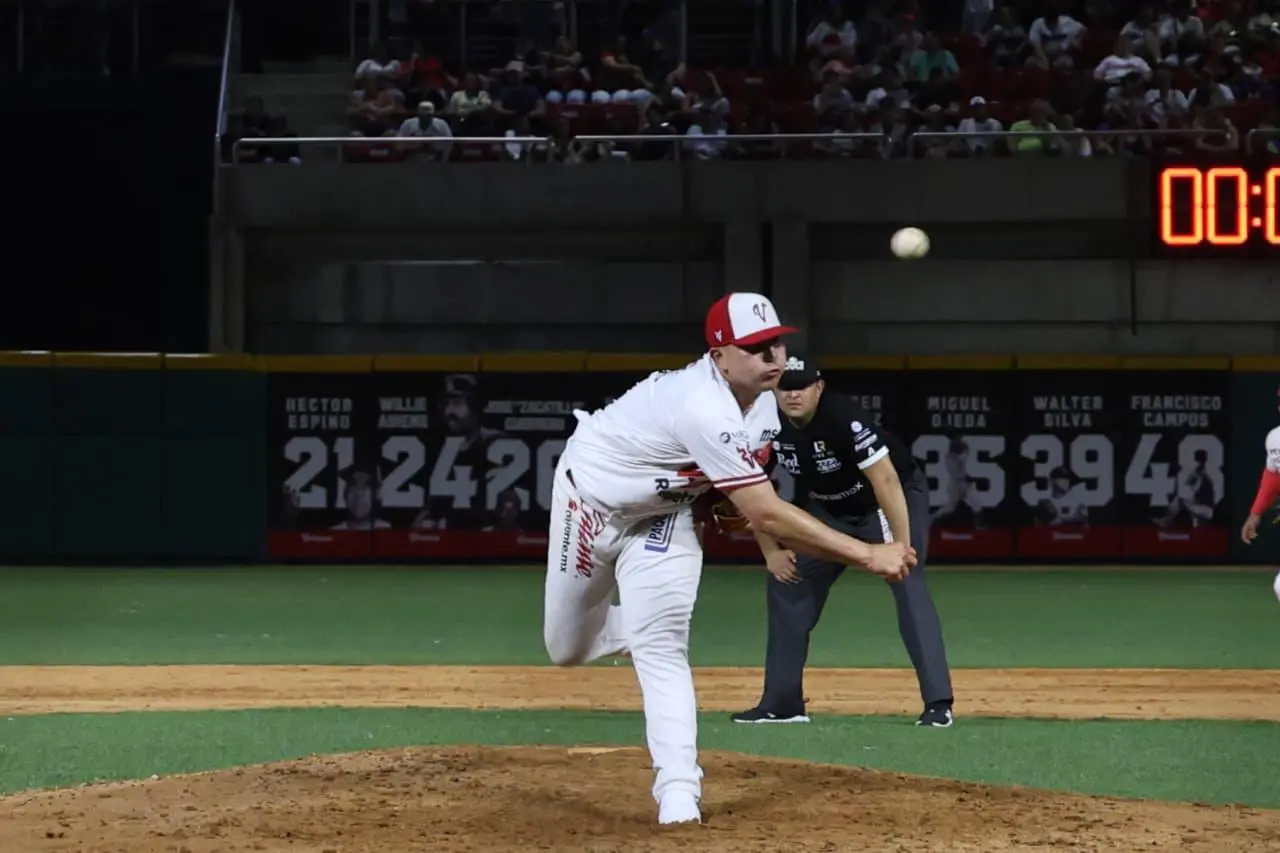 $!Tomateros le arruina la fiesta a Venados y se lleva el juego inaugural 4-3