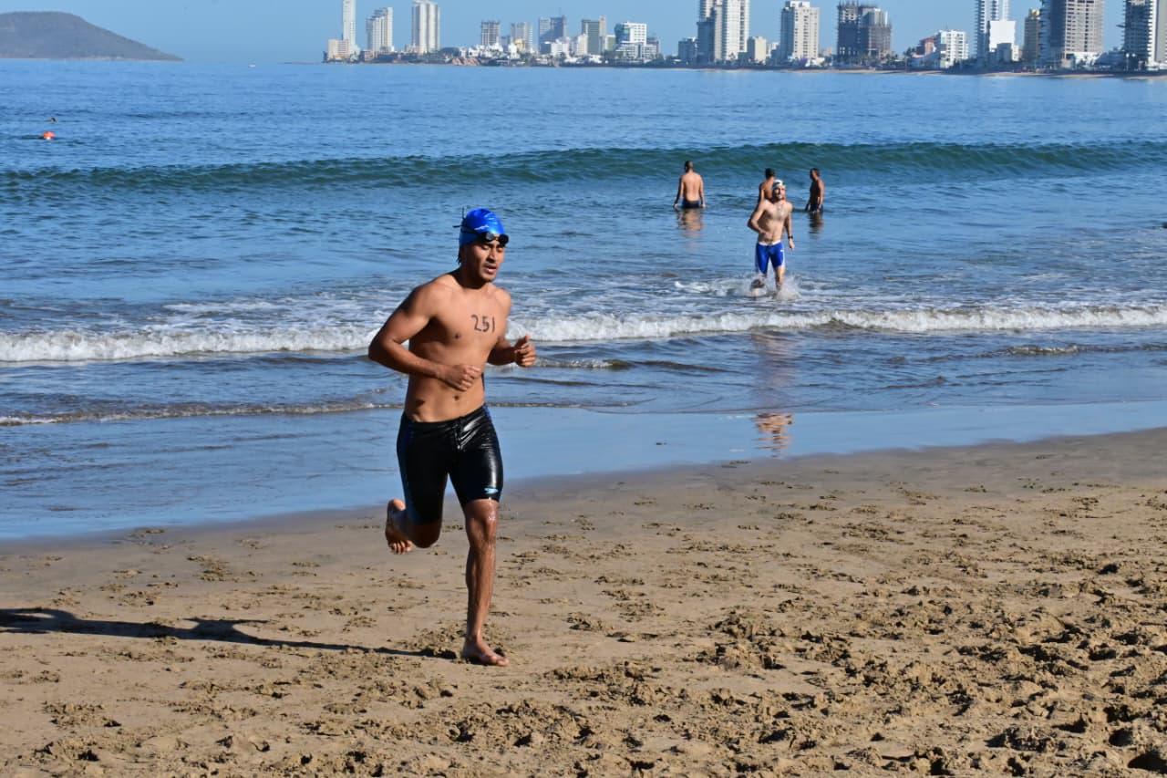 $!Éxito en la Quinta Puntuable de Aguas Abiertas en Mazatlán
