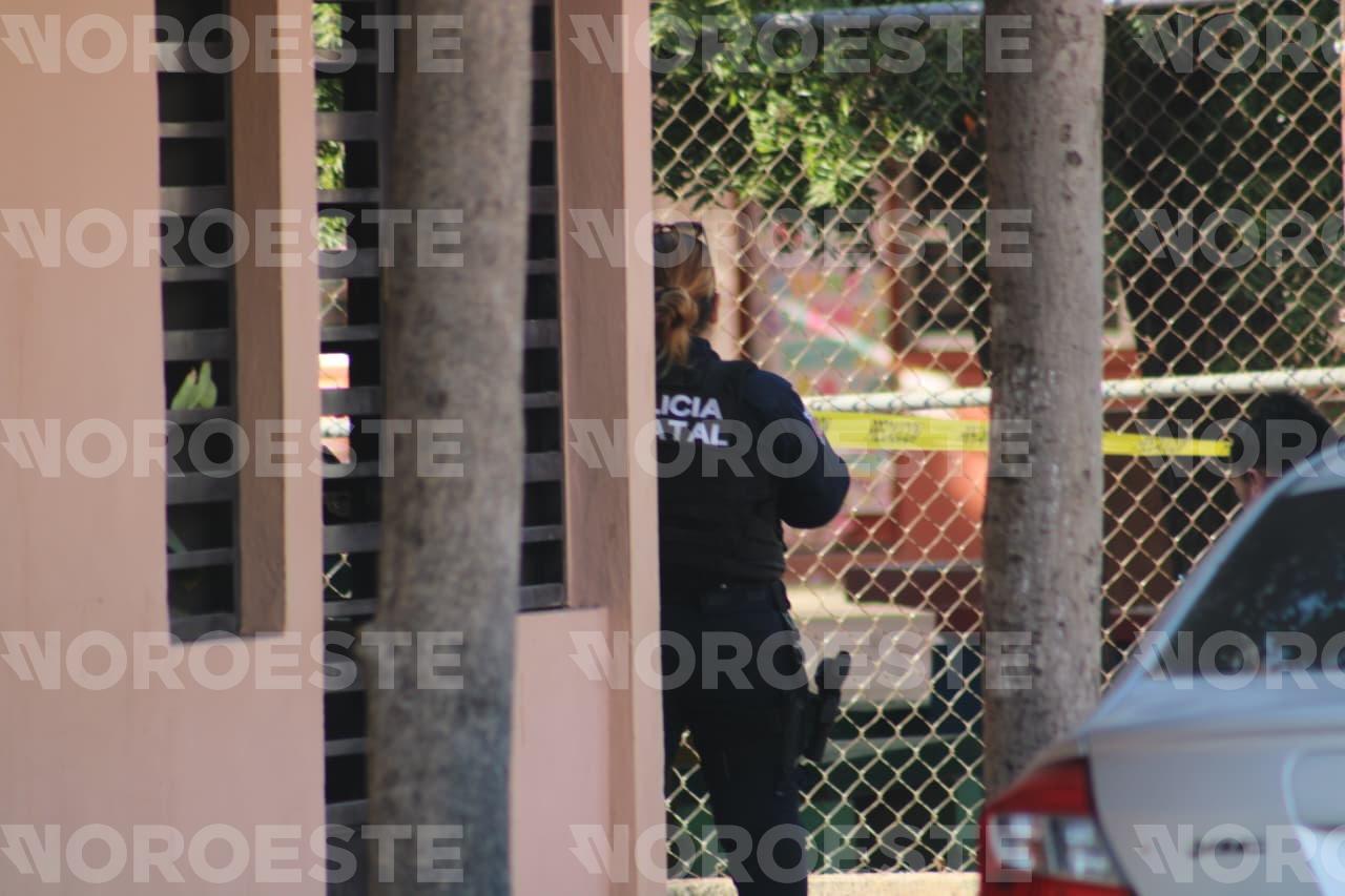 $!Matan a un hombre afuera de una primaria en Infonavit Barrancos, en Culiacán