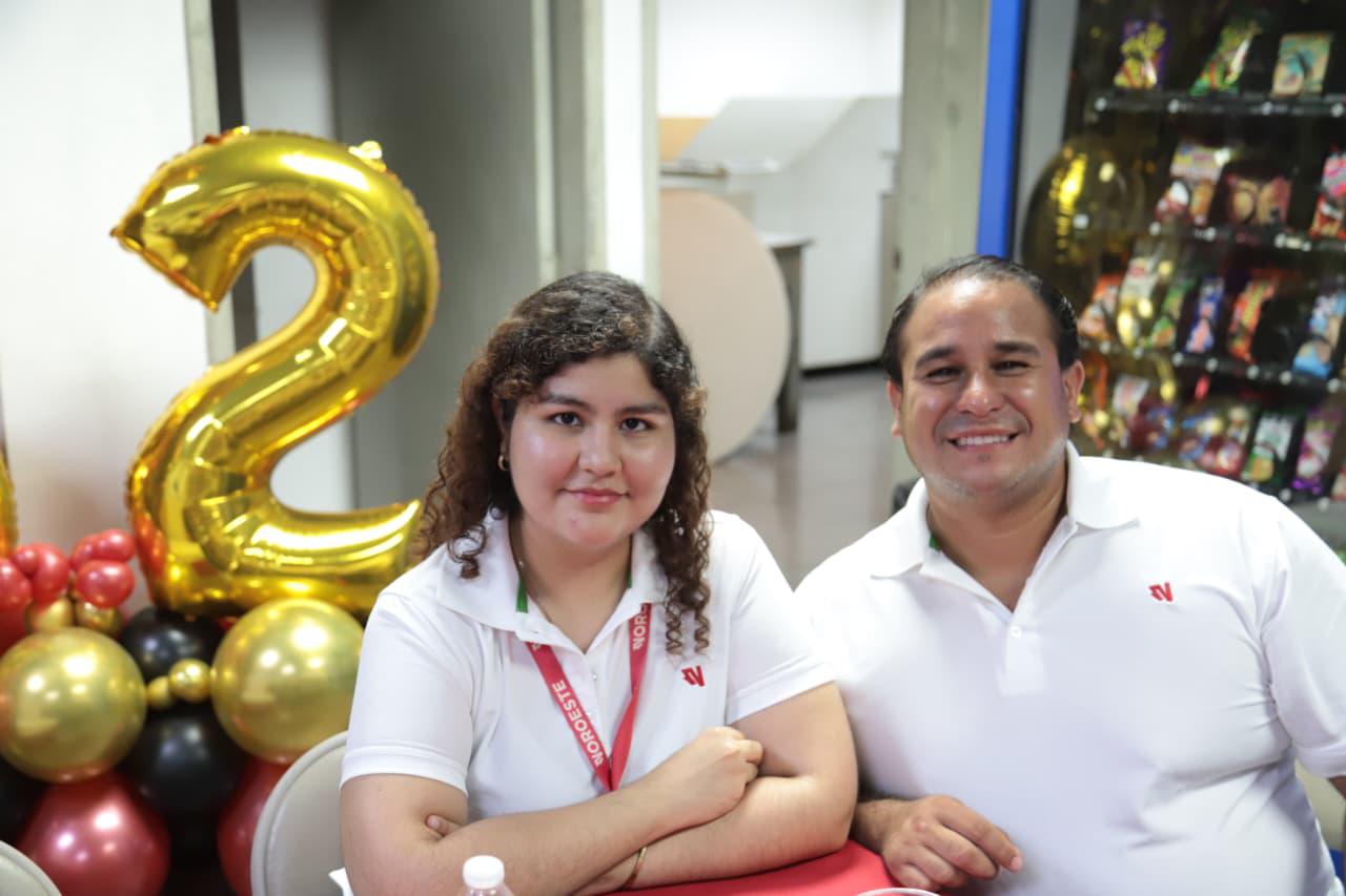 $!Estefania López y Manuel Serrano.