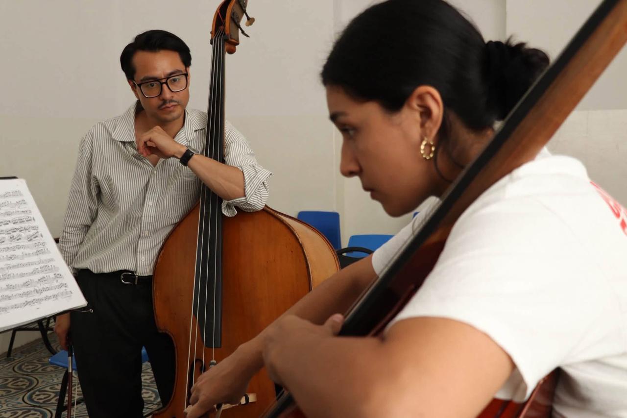 $!La artista mazatleca sobresale en el festival con su trabajo musical.