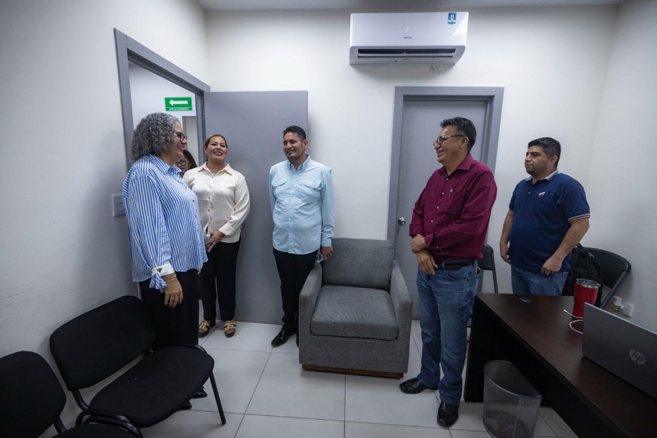 $!Gobernadora de Sinaloa visita Juan José Ríos y festeja por segundo aniversario municipal