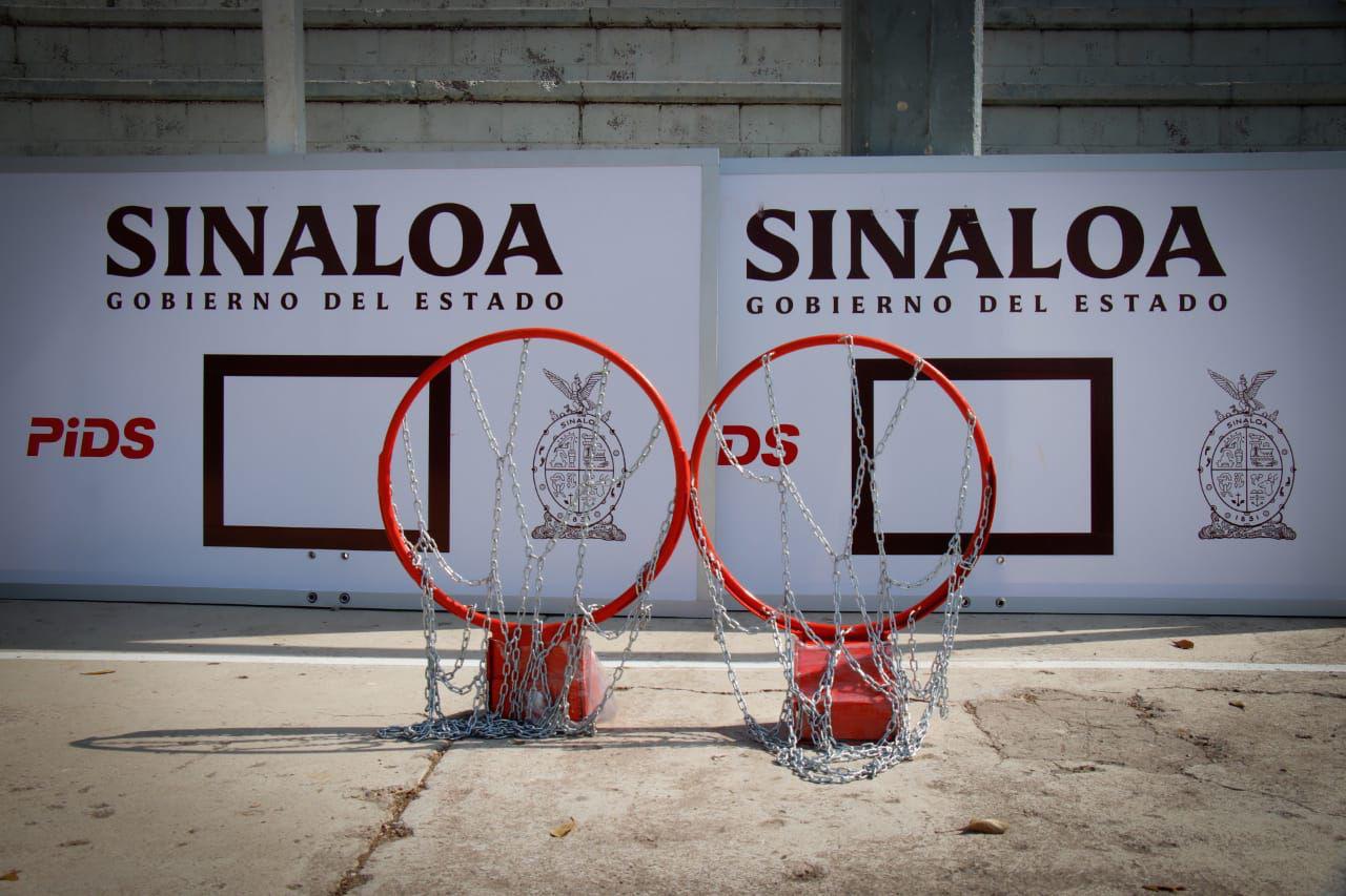 $!Encesta Cobaes y Pids tiro de apoyos para el plantel 60 de Culiacán, con entrega de tableros