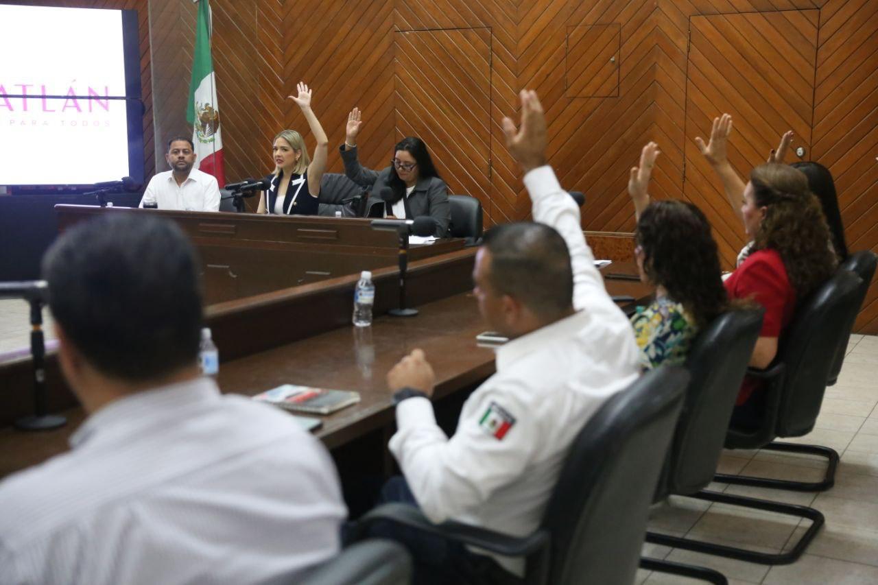 $!En reunión secreta, rinden protesta cuatro nuevos integrantes del Comité de Búsqueda de Personas en Mazatlán