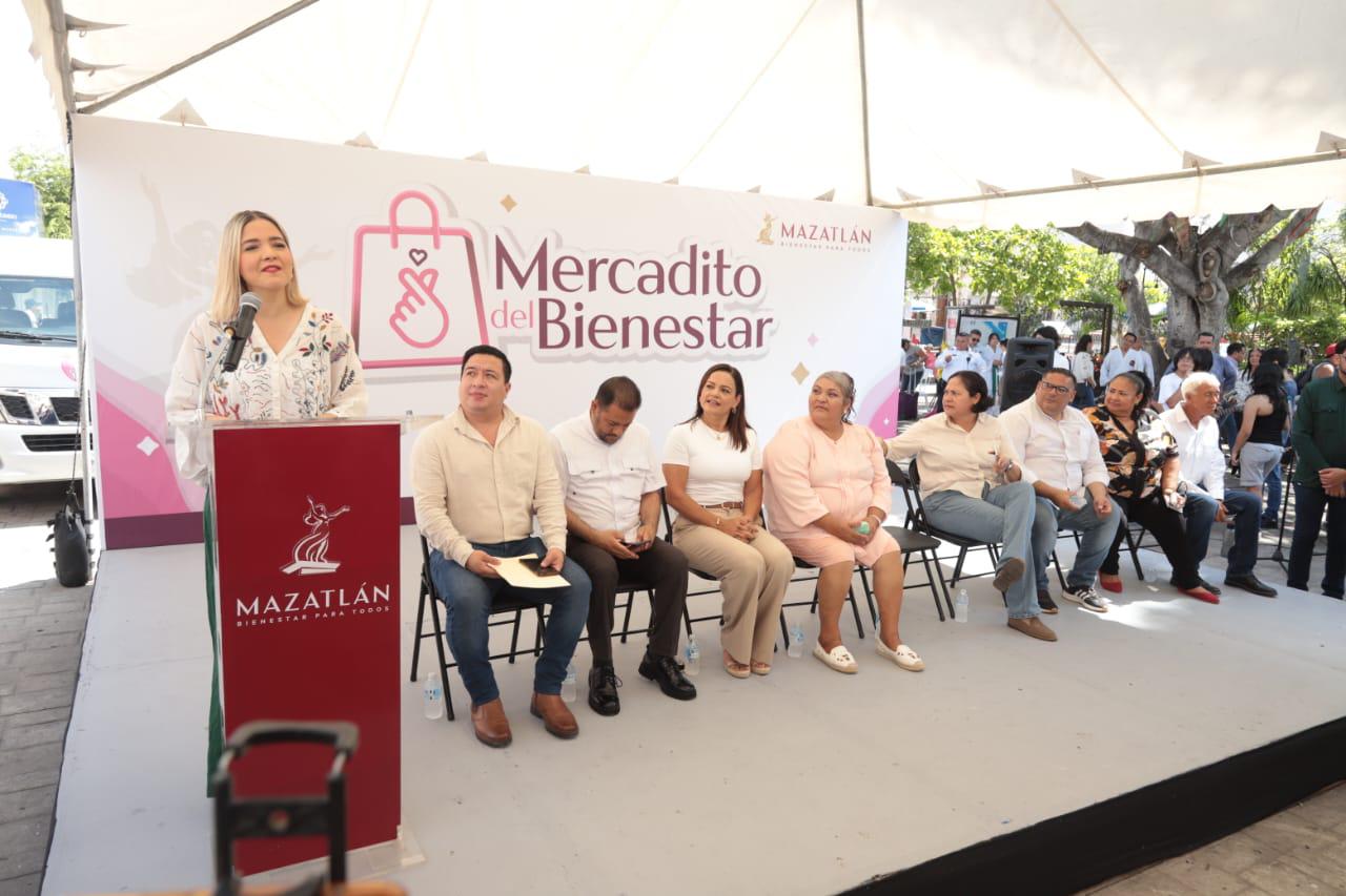 $!Inauguran Mercadito del Bienestar en Plazuela República para promover productos y servicios hechos en Mazatlán