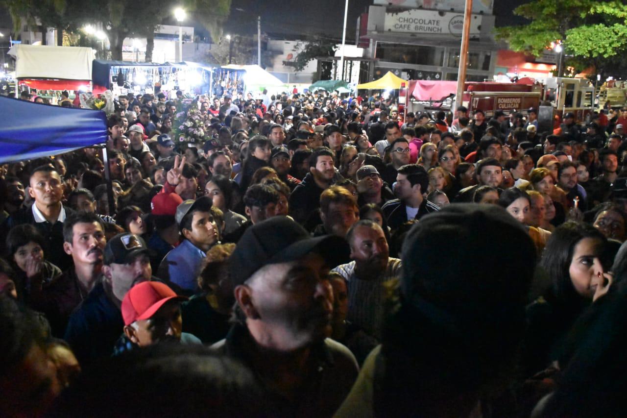 $!Con las Mañanitas, fieles de Culiacán agradecen y celebran a la Virgen de Guadalupe