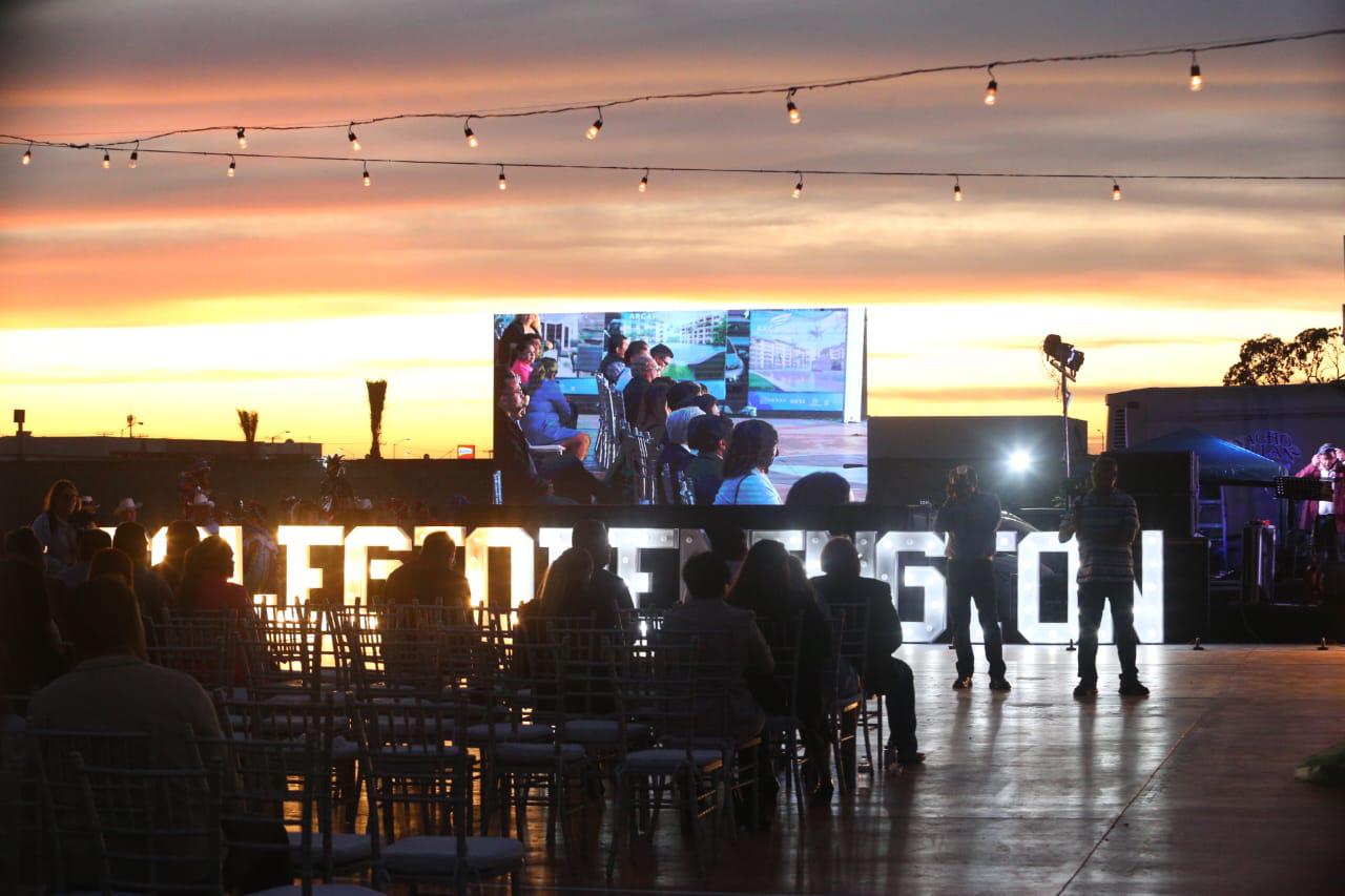 $!Dan en banderazo de Arcángel Distrito Residencial, en Mazatlán