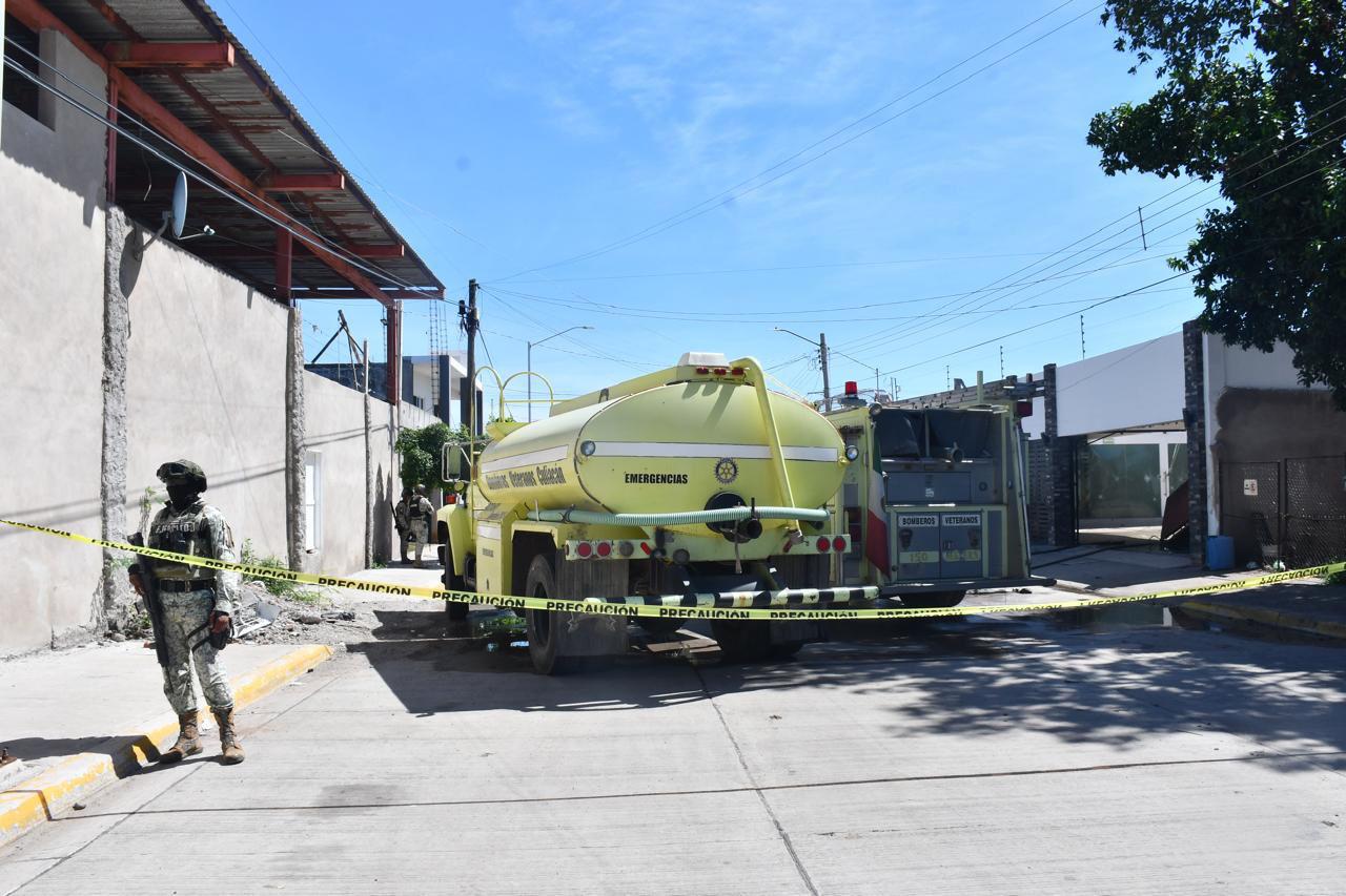 $!Vandalizan e intentan incendiar un salón de eventos en la 21 de marzo, en Culiacán