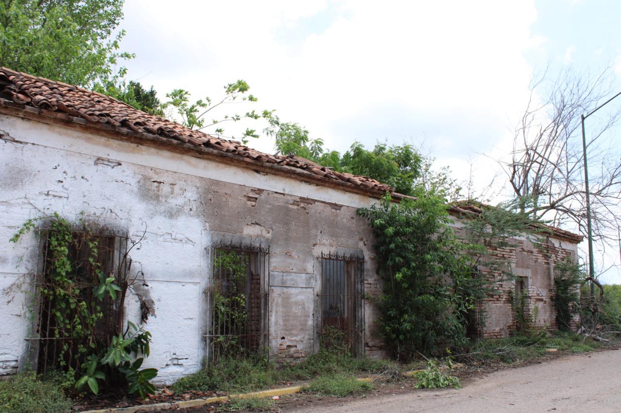 $!En ejido La Campana, Escuinapa, prevalece entre ruinas ‘tienda de raya’ de Natividad Toledo