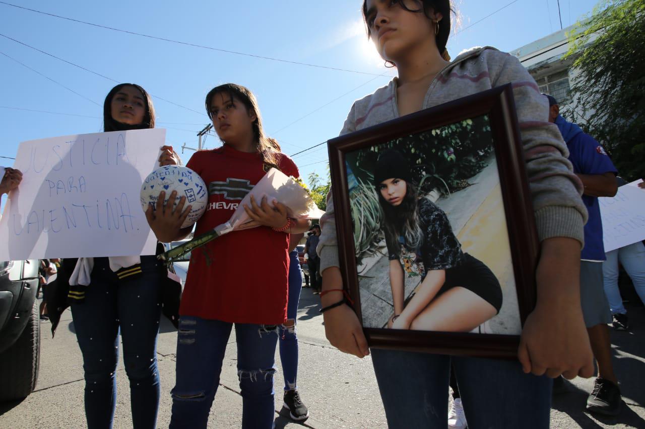 $!Amigos de Valentina, niña asesinada en Mazatlán, exigen justicia
