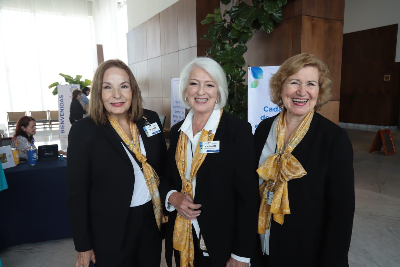 $!Blanca Melo de Sotomayor, Carmen Garza Hinojosa y Carmen Vega de Diesk.