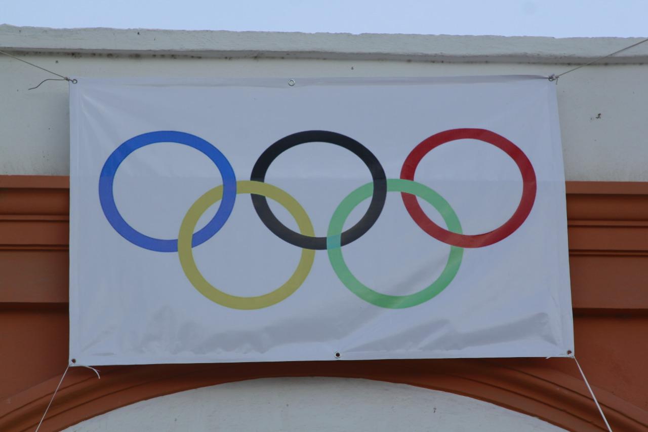 $!Con los aros olímpicos, familia de Édgar Arredondo en Navolato muestra orgullo por su participación en Tokio 2020