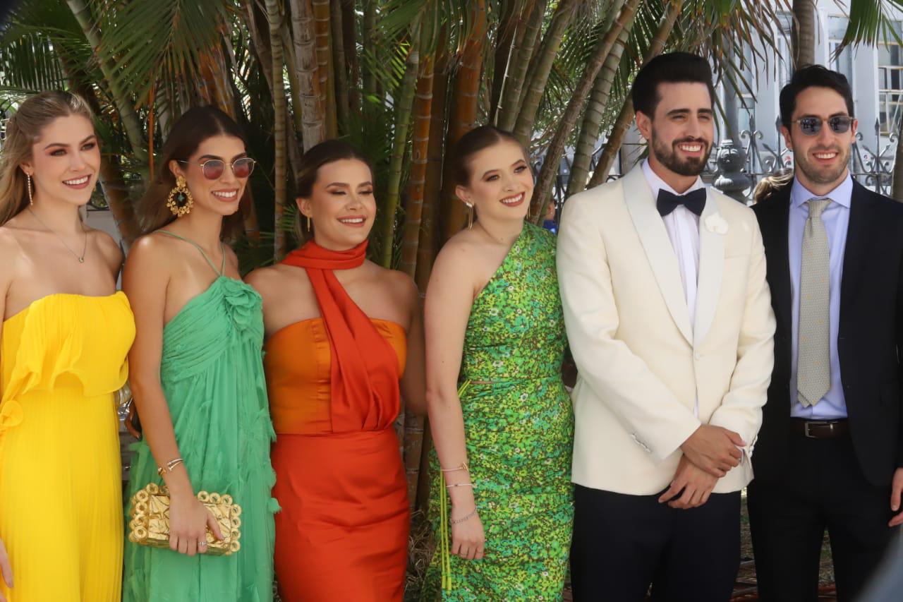 $!Ana Sofía Ley y Quirino Ordaz Fuentes se dan el sí ante el altar