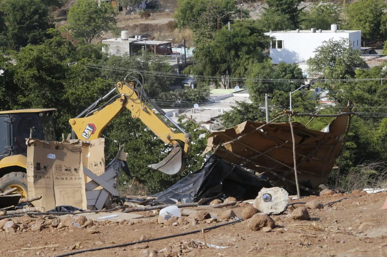 $!El fantasma de una comunidad que nos ve desde la región alta de Culiacán: el desalojo de desplazados en Montesierra