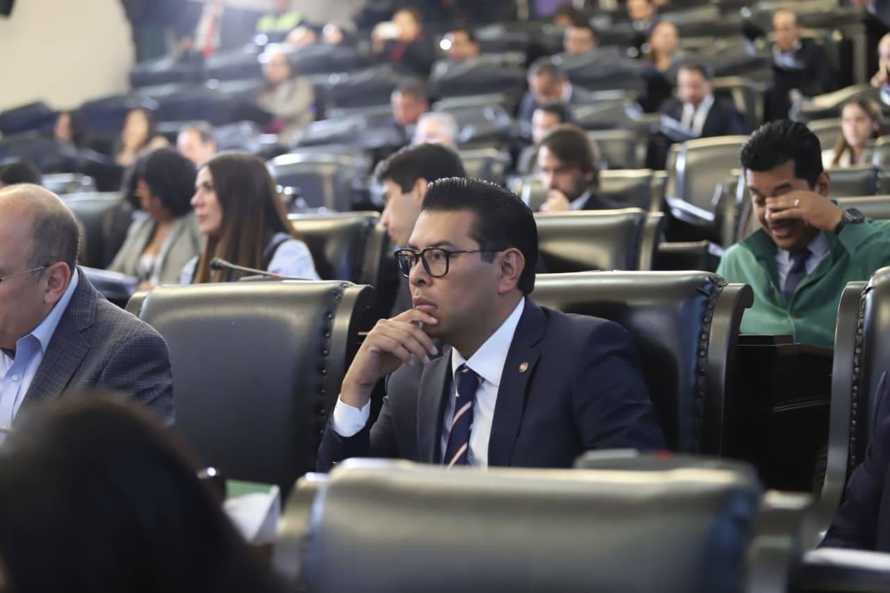 $!PRI pierde otro senador y pasa a ser la cuarta fuerza del Senado